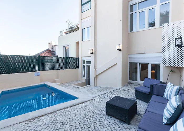 Flh Graca Charming Duplex With Small Pool Lägenhet *