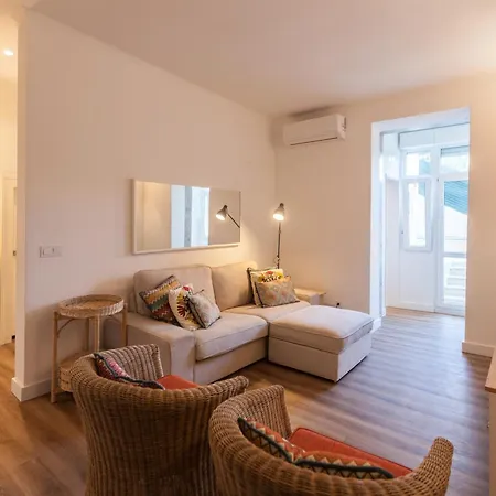 Appartamento Flh Graca Charming Duplex With Small Pool